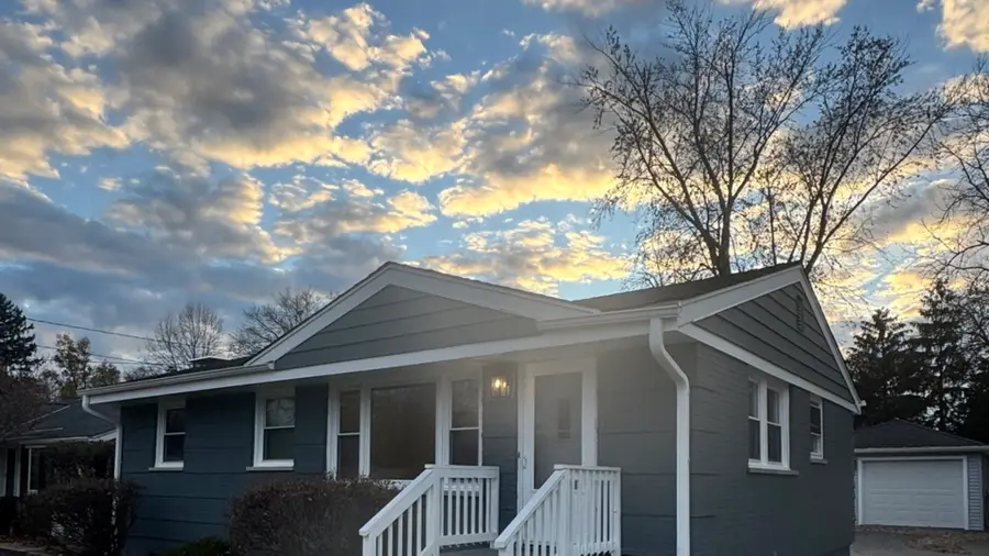 758 N Kenilworth Avenue, Glen Ellyn, IL 60137 - Image #3