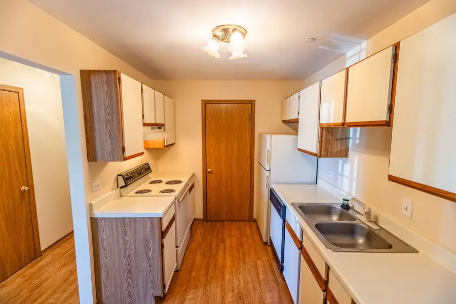 1345 Cunat Court #2D, Lake In The Hills, IL 60156 - Image #3