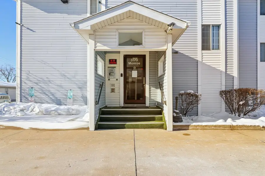 3170 W Monroe Street #311, Waukegan, IL 60085 - Image #3