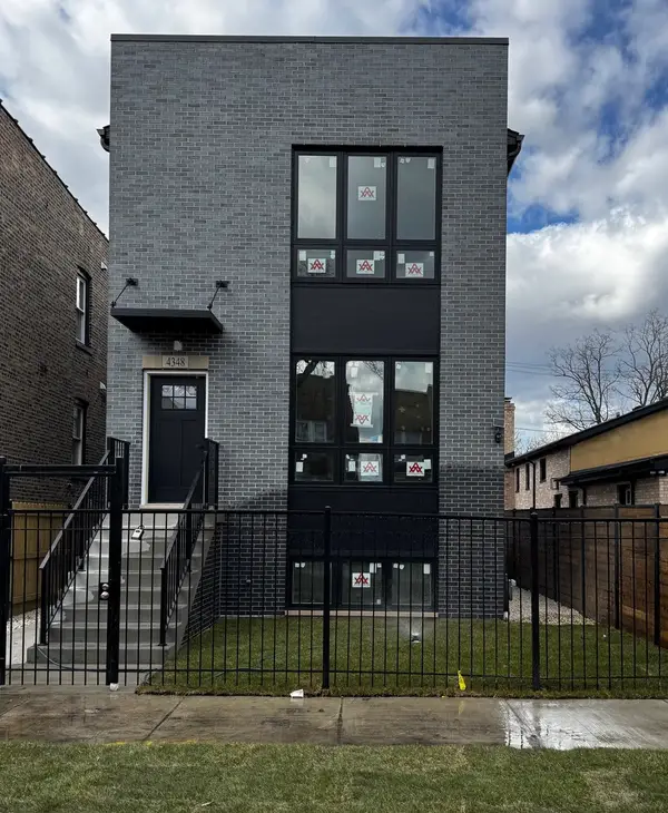 4348 W Thomas Street, Chicago, IL 60651