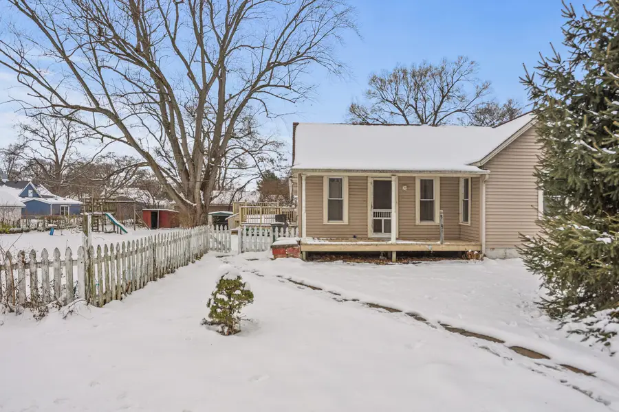 319 E Grant Street, Monticello, IL 61856 - Image #2