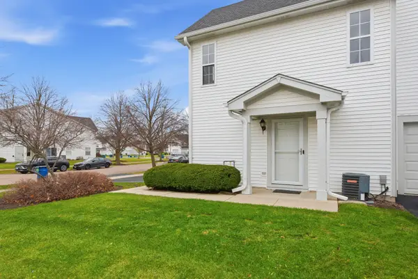 2413 Dickens Drive, Aurora, IL 60503