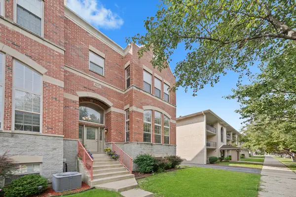 6637 W 64th Place, Chicago, IL 60638