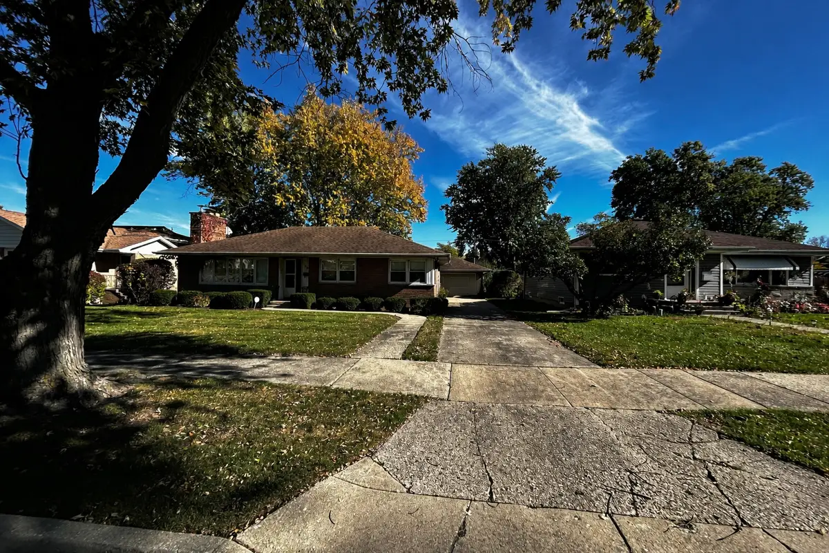 533 Flossmoor Avenue, Waukegan, IL 60085 - Image #1