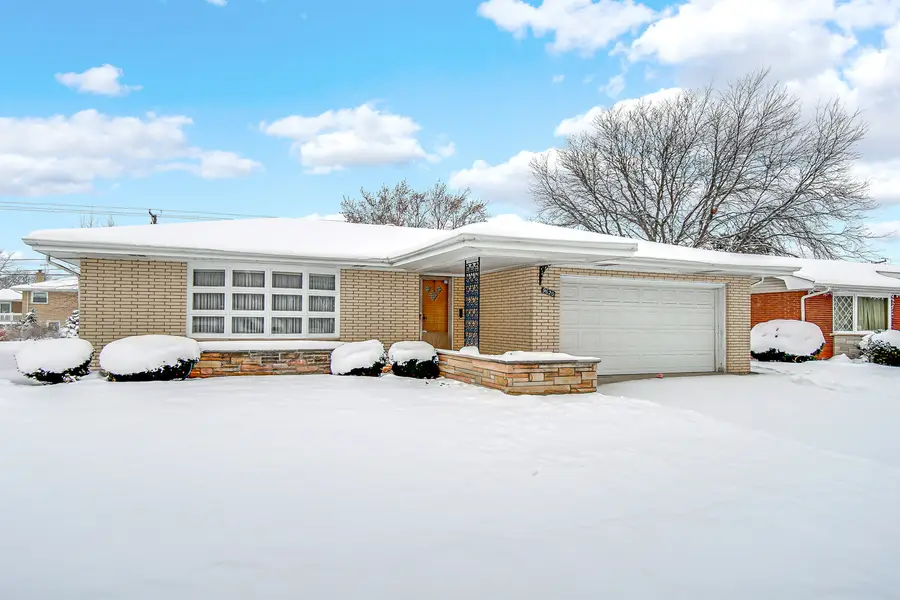 9620 S Keeler Avenue S, Oak Lawn, IL 60453 - Image #2
