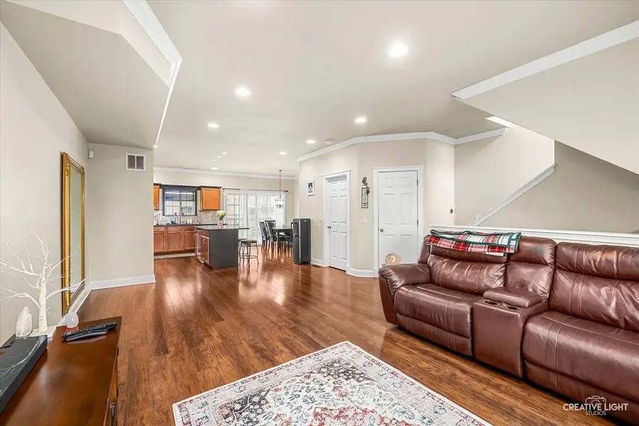 337 Lakeshore Drive, Oswego, IL 60543 - #2