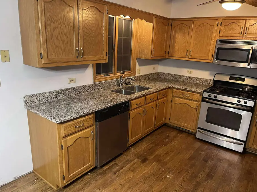 304 Brynn Drive, Manhattan, IL 60442 - Image #2