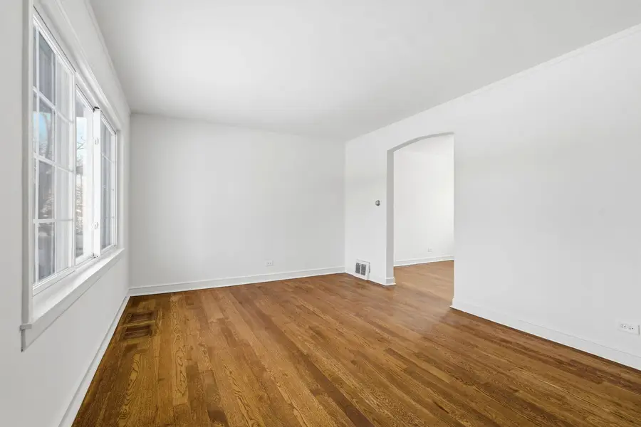10344 S Albany Avenue, Chicago, IL 60655 - Image #2