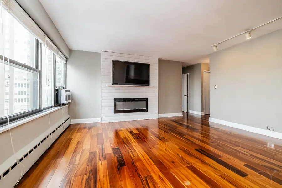 3420 N Lake Shore Drive #14LM, Chicago, IL 60657 - Image #3