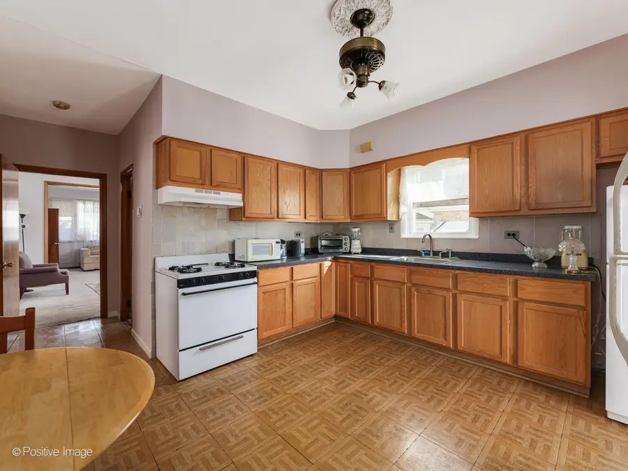 2712 N Oak Park Avenue, Chicago, IL 60707 - Image #3