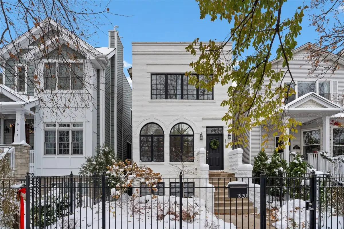 1920 W George Street, Chicago, IL 60657 - Image #1