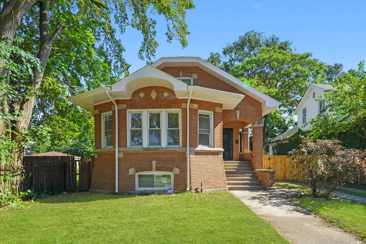 11127 S Wallace Street, Chicago, IL 60628 - Image #1