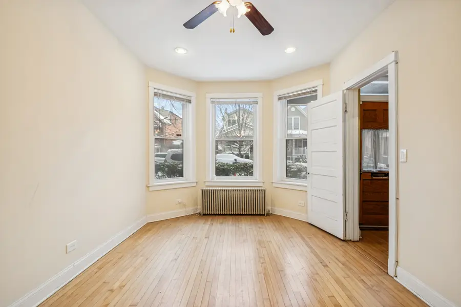 3443 N Oakley Avenue, Chicago, IL 60618 - Image #2