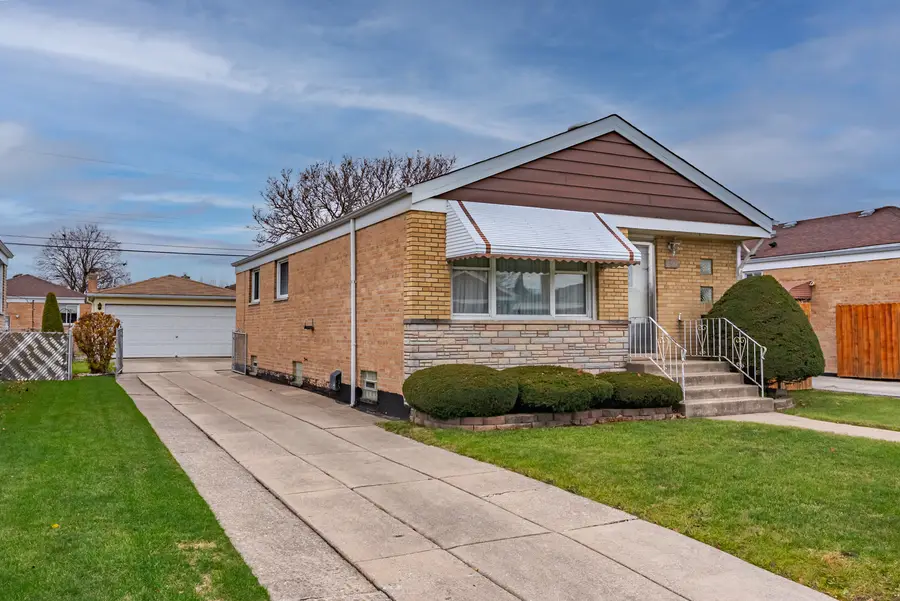 8222 S Kildare Avenue, Chicago, IL 60652 - Image #2