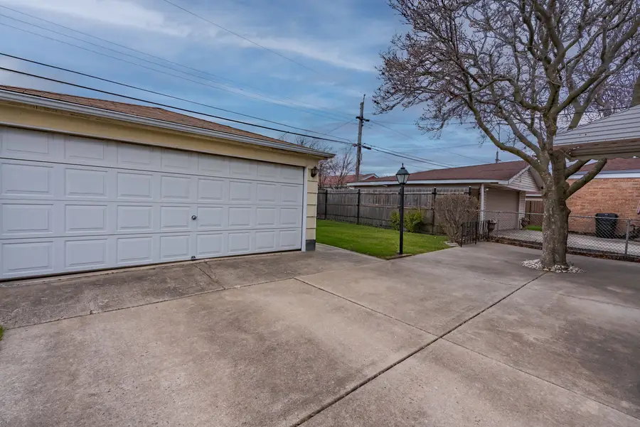 8222 S Kildare Avenue, Chicago, IL 60652 - Image #3