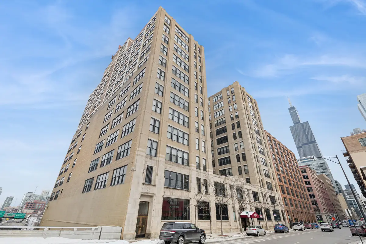 728 W Jackson Boulevard #107, Chicago, IL 60661 - #1