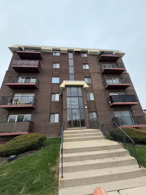 10424 Central Avenue #3NE, Oak Lawn, IL 60453