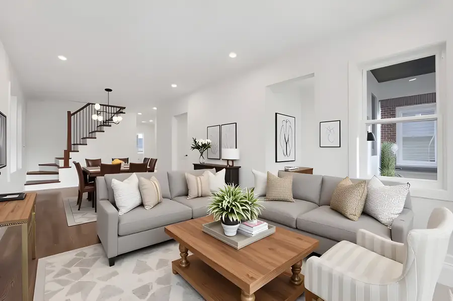 5844 W Leland Avenue, Chicago, IL 60630 - Image #2