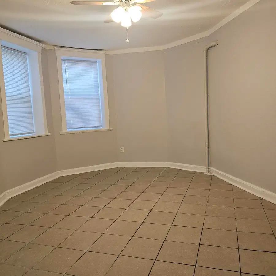 1825 S Lawndale Avenue, Chicago, IL 60623 - Image #2