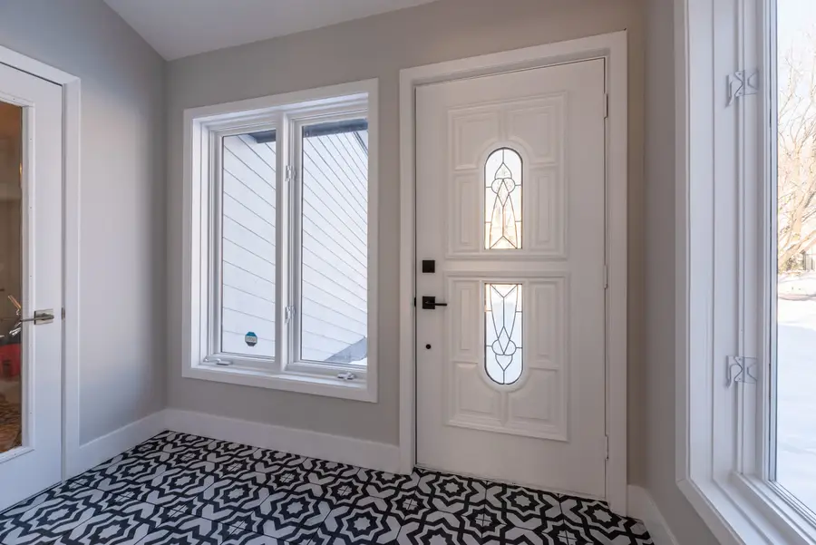 3437 Summerhill Drive, Woodridge, IL 60517 - Image #3