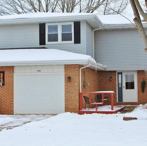 1310 Deerpath Drive, Morris, IL 60450