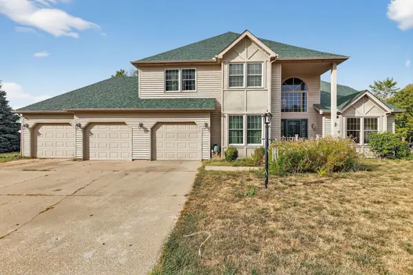 302 Jay Street, Savoy, IL 61874