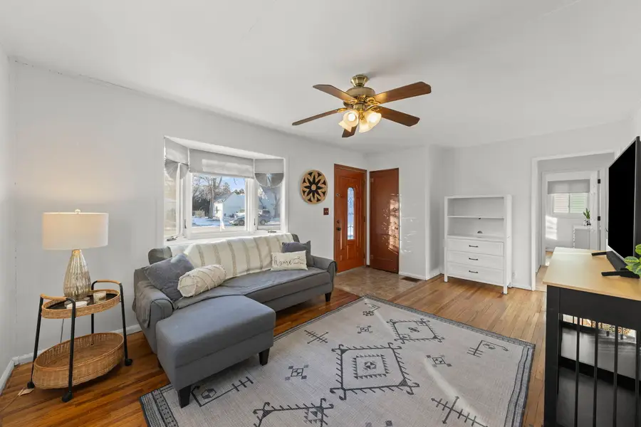 115 N Western Avenue, Aurora, IL 60506 - Image #2