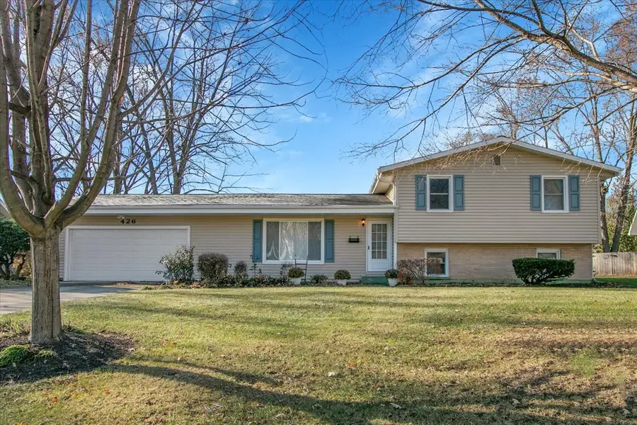 426 Thunderbird Trail, Carol Stream, IL 60188 - Image #3