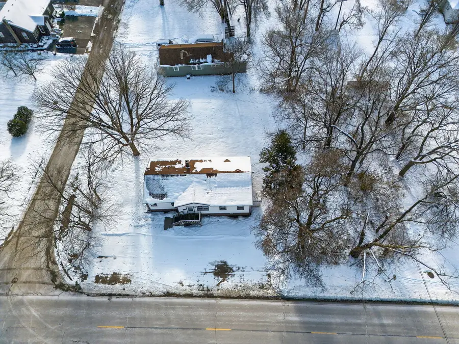 808 Mills Road, Joliet, IL 60433 - Image #3