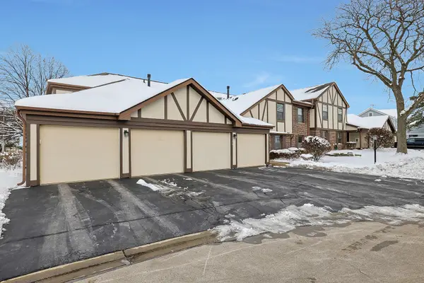 1254 Plum Tree Court #A1, Schaumburg, IL 60193