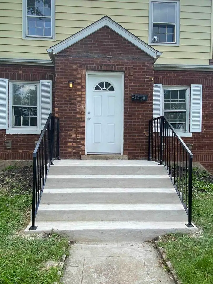 12532 S Throop Street, Calumet Park, IL 60827 - Image #2