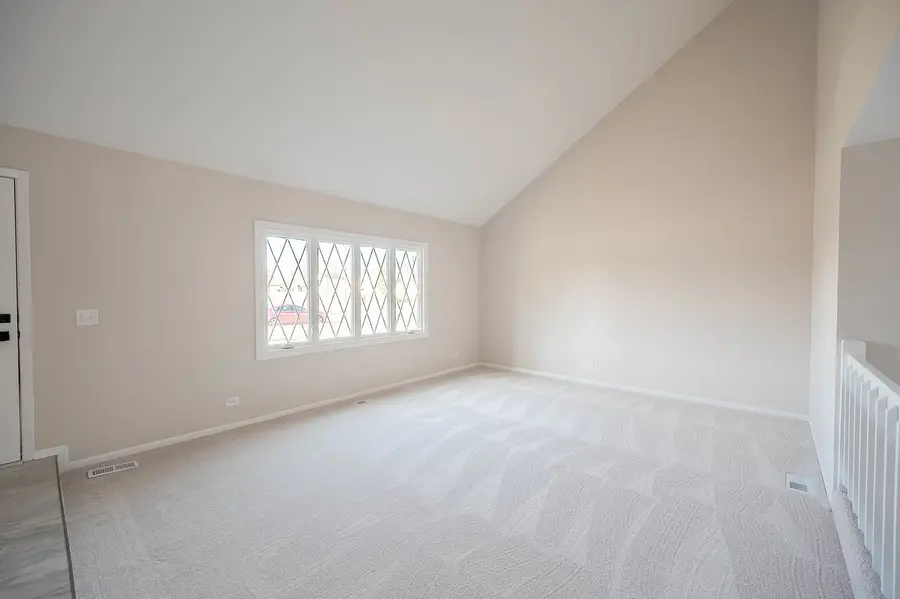 1285 Foxdale Drive, Addison, IL 60101 - Image #2