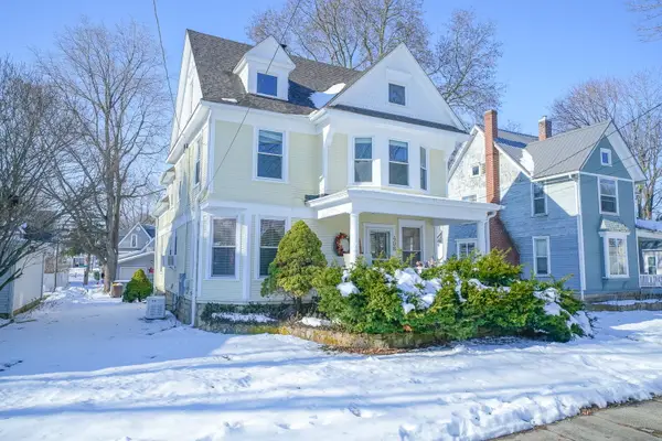 408 S 5th Street, Oregon, IL 61061