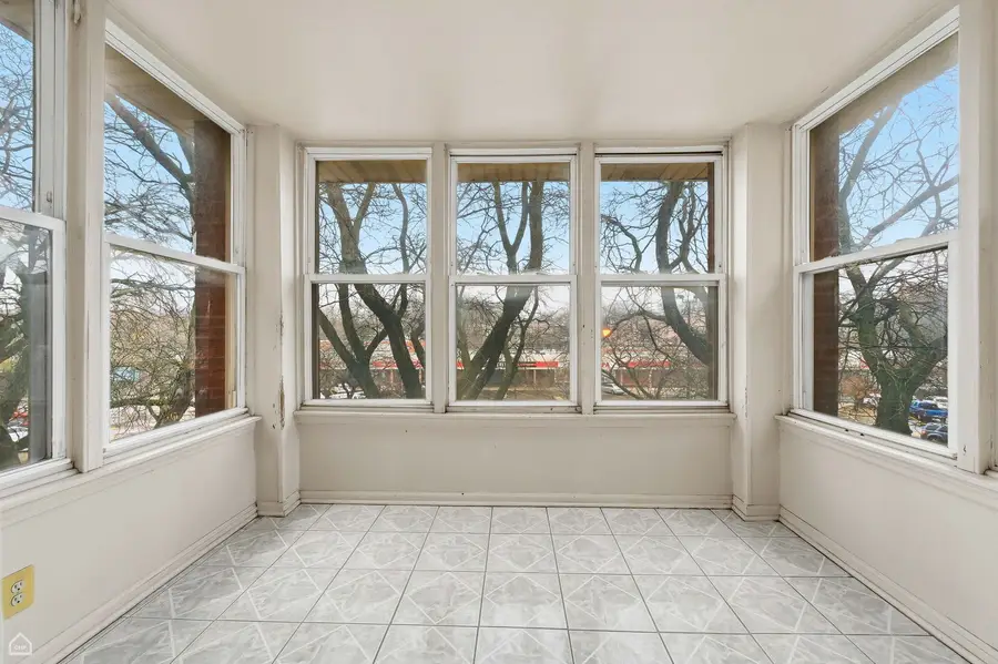 1217 E 53rd Street #3W, Chicago, IL 60615 - Image #3