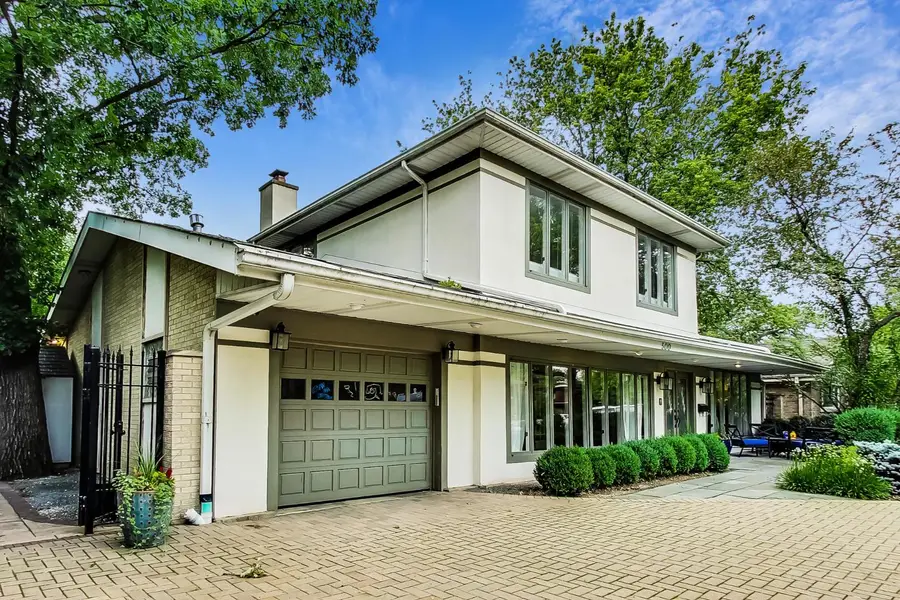 500 Auvergne Place, River Forest, IL 60305 - Image #3