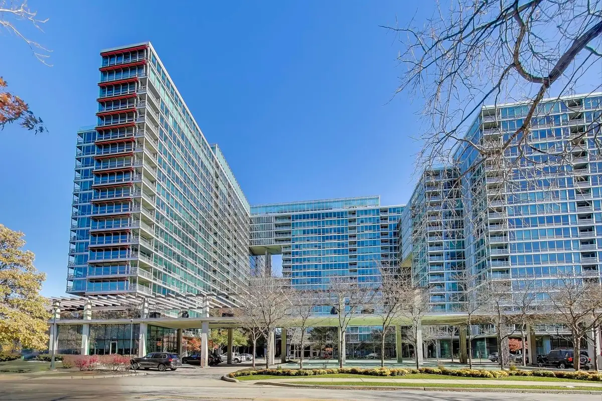 9725 Woods Drive #503, Skokie, IL 60077 - Image #1