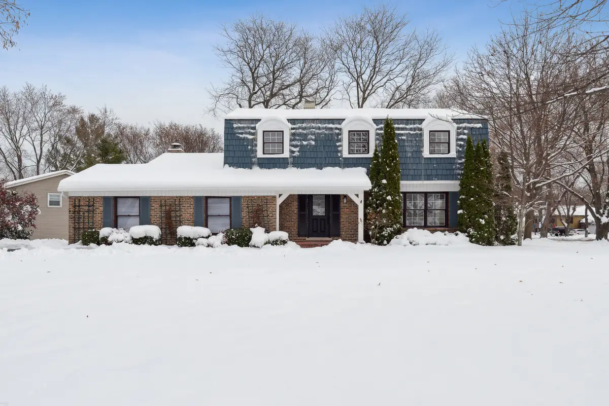 827 5th Avenue, Libertyville, IL 60048 - Image #1