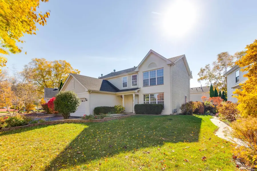 2736 Bluewater Circle, Naperville, IL 60564 - Image #2