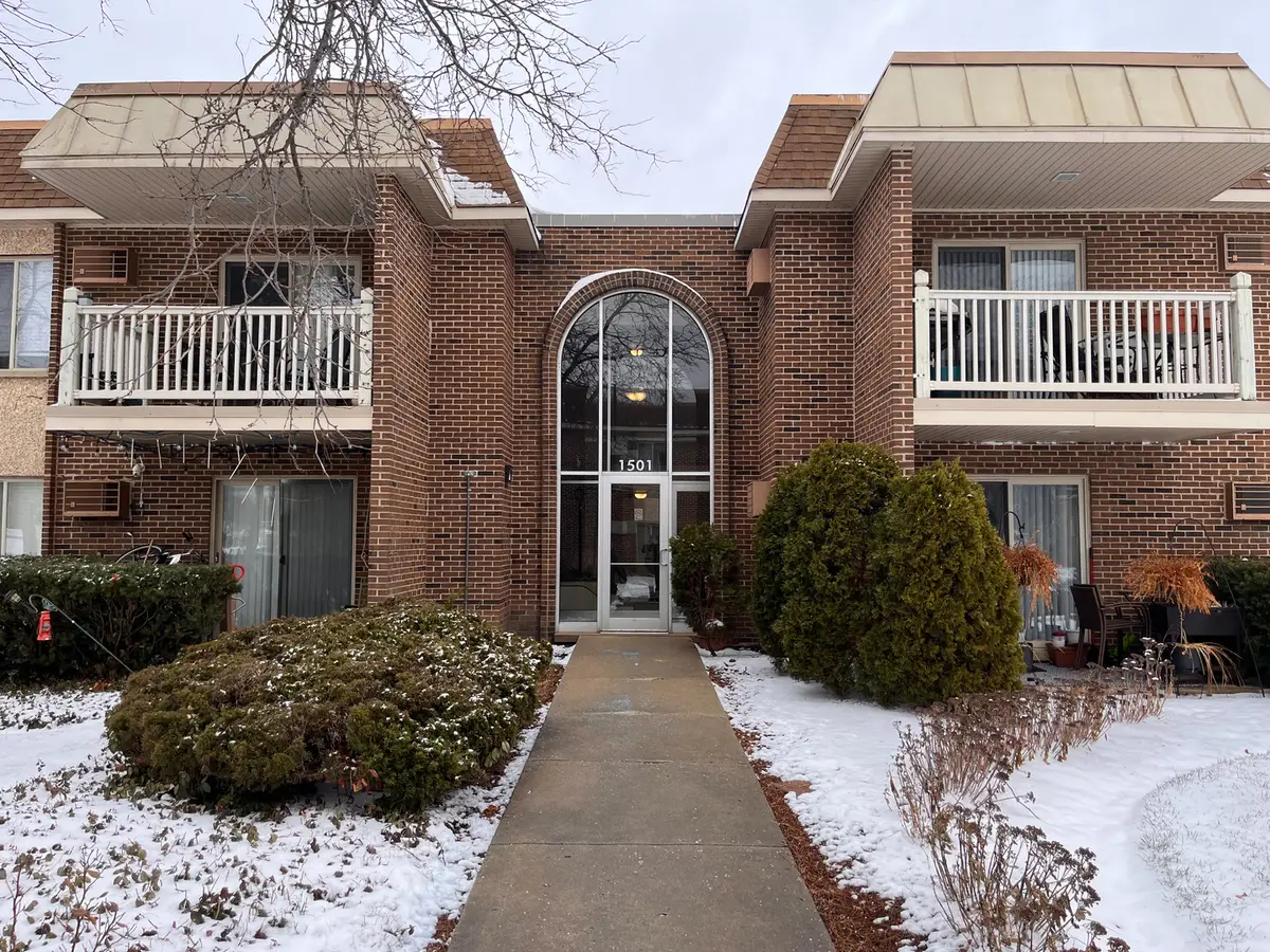 1501 E Churchill Drive #105, Palatine, IL 60074 - Image #1