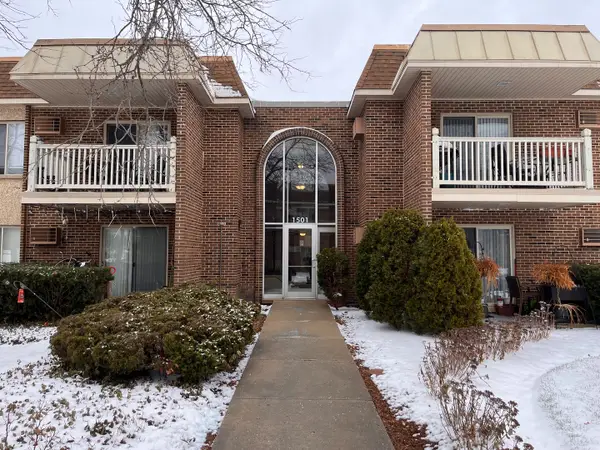1501 E Churchill Drive #105, Palatine, IL 60074
