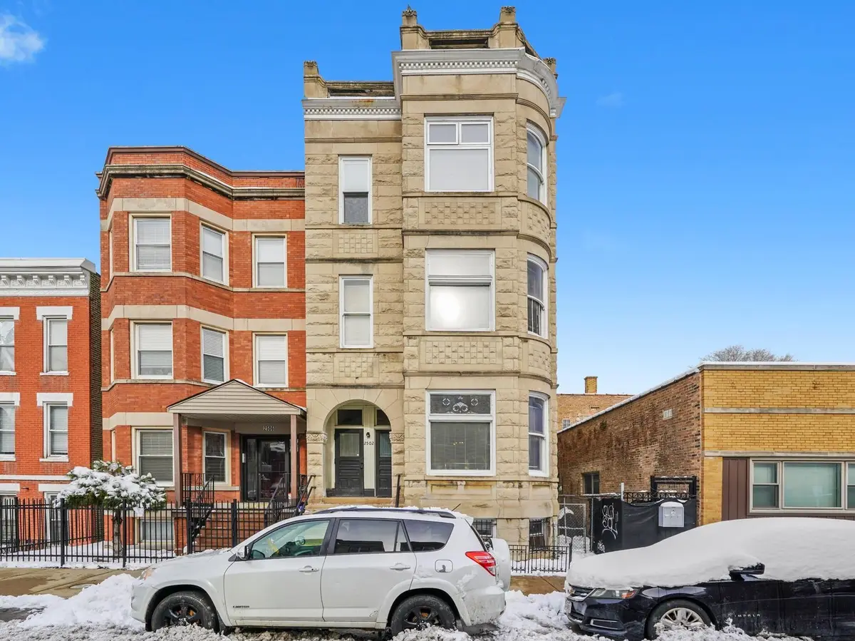 2502 W Augusta Boulevard, Chicago, IL 60622 - Image #1