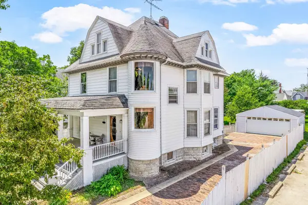 111 S Sycamore Street, Genoa, IL 60135