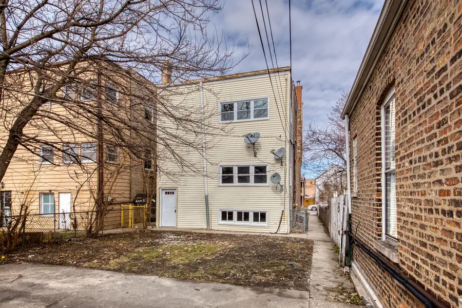 5527 W 22nd Place, Cicero, IL 60804 - Image #2