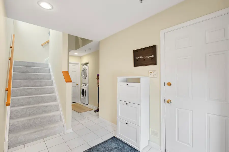 3806 W Devon Avenue, Lincolnwood, IL 60712 - Image #2