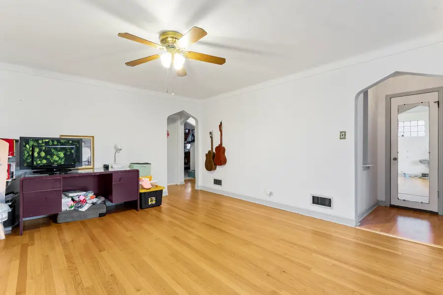 7944 S Trumbull Avenue, Chicago, IL 60652 - Image #3