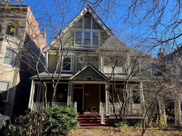 5809 S Blackstone Avenue, Chicago, IL 60637