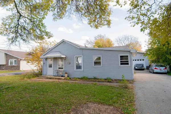 1225 S Lawler Avenue, Lombard, IL 60148