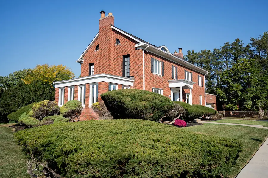 10656 S Oakley Avenue, Chicago, IL 60643 - Image #3