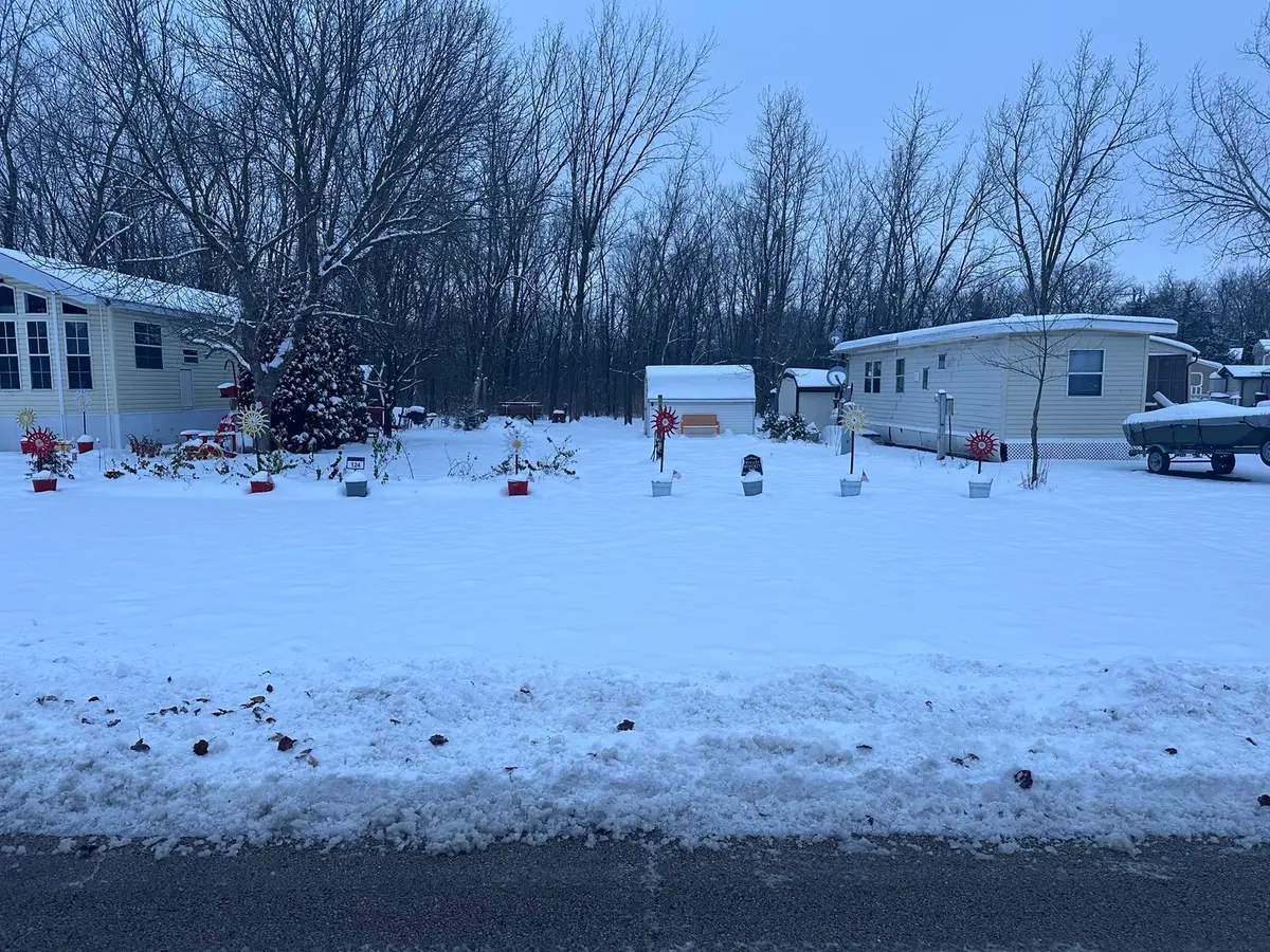 124 Tully Road, Wilmington, IL 60481 - Image #1