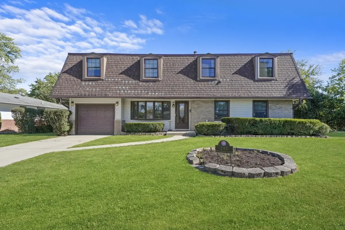 245 Tanglewood Court, Elk Grove Village, IL 60007 - Image #1